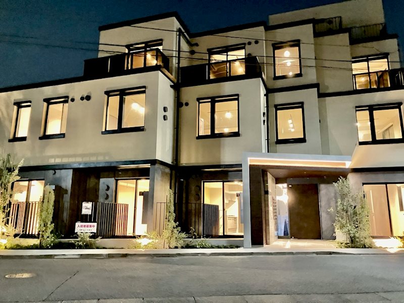 建物外観　閑静な住宅地に新築デザイナーズマンション誕生！