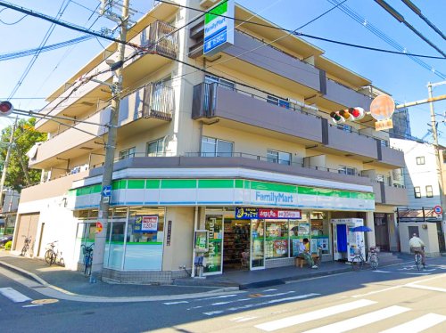 コンビニ　ファミリーマート 長居西店（コンビニ）まで416m