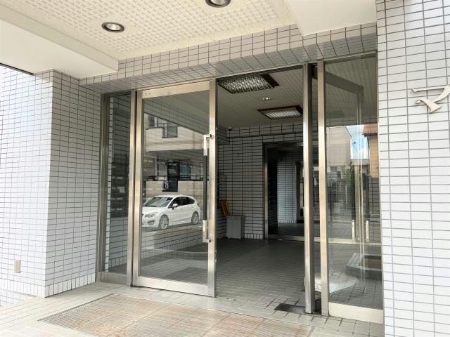 エントランス　エントランス部分