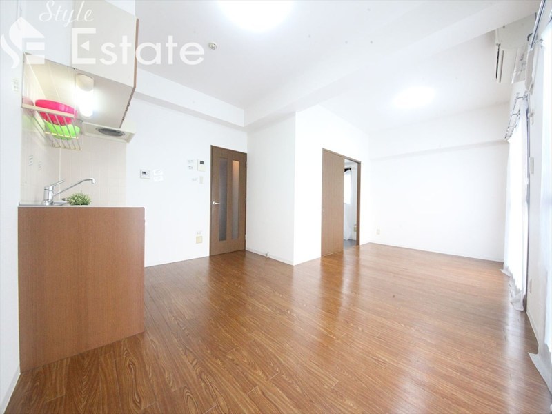 居室・リビング　内装