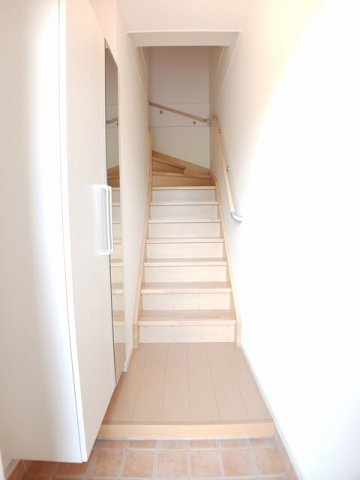 玄関　収納もある玄関です
