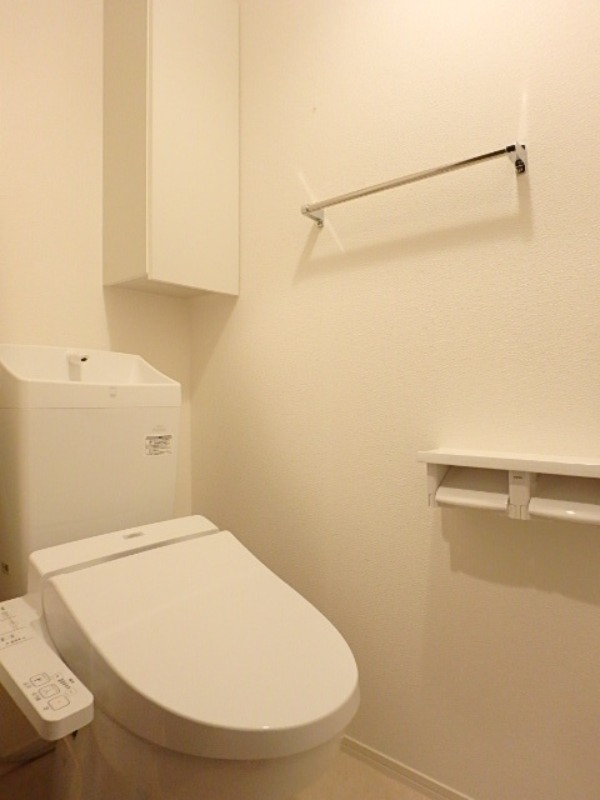 トイレ　図面と現状に相違がある場合には現状を優先