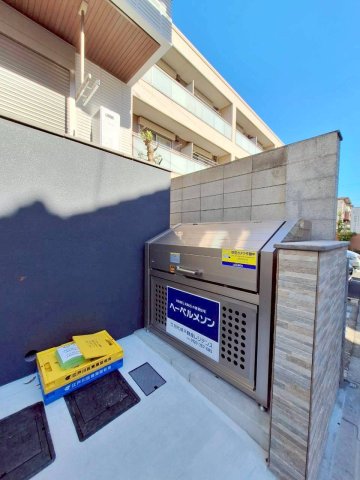 その他　★ゴミストッカー★