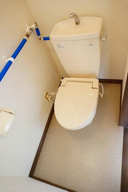 トイレ　トイレ