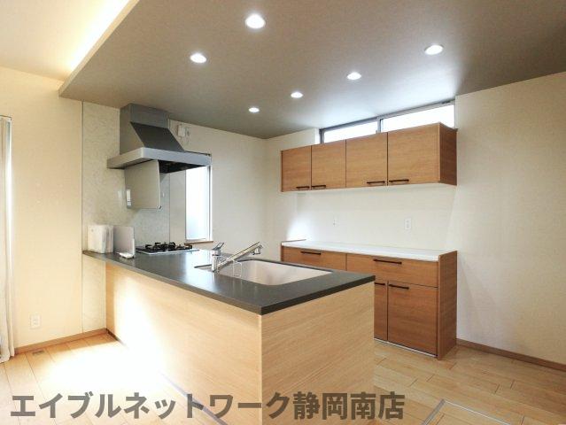 キッチン　お料理しやすいキッチンです