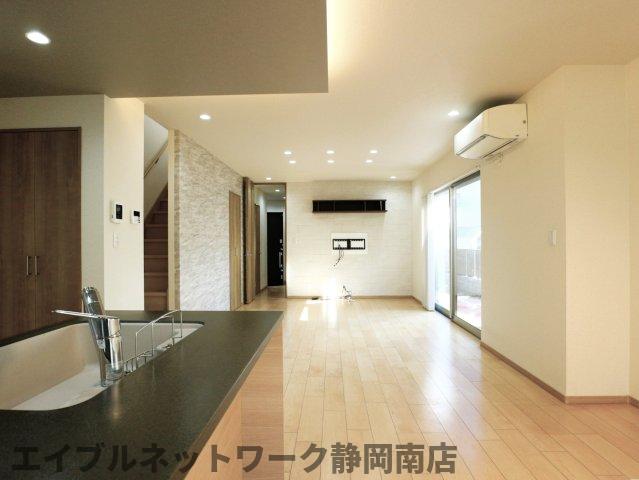 居室・リビング　使いやすいリビングです