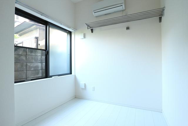 居室・リビング　居室