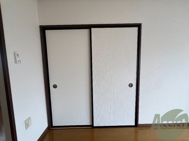 収納　収納は、奥行きもありしっかり物が収納できそうですね