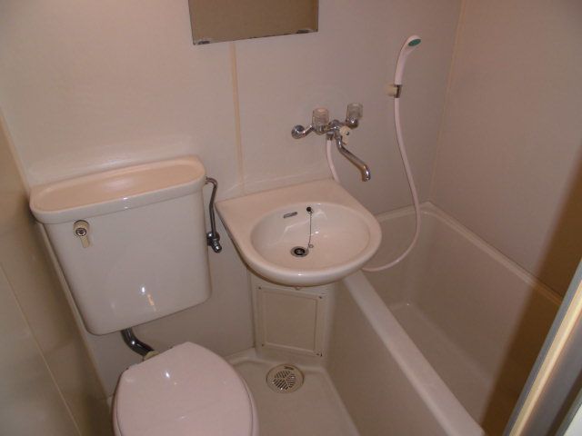 バス・シャワールーム