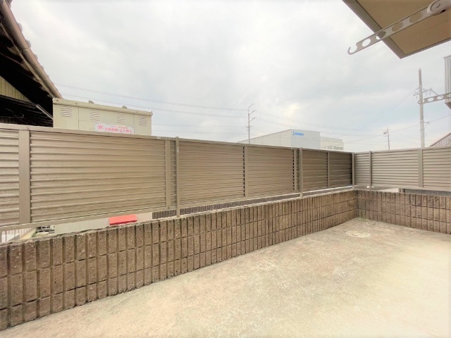 庭　専用テラススペースです