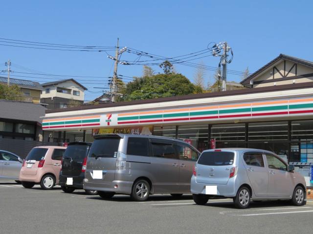 コンビニ　セブン－イレブン下関生野町店（コンビニ）まで748m