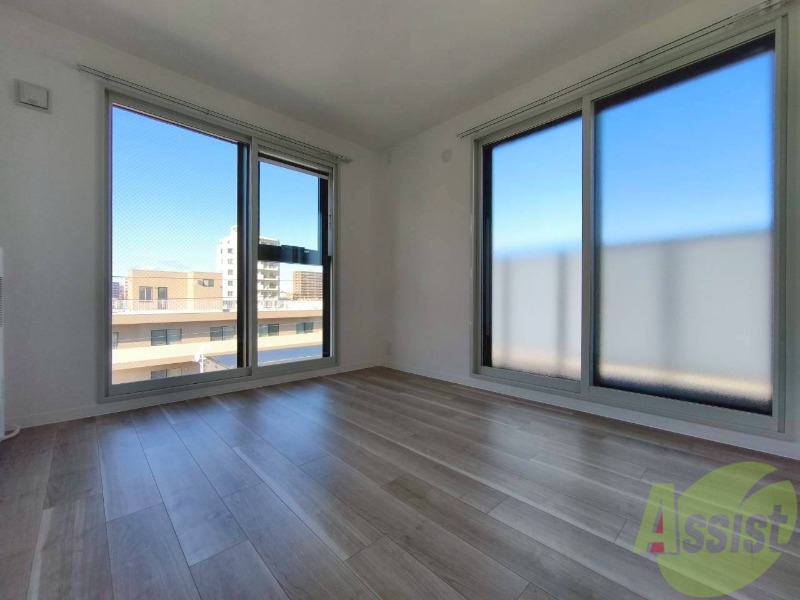 その他部屋・スペース　白を基調とした明るい印象のお部屋でした！