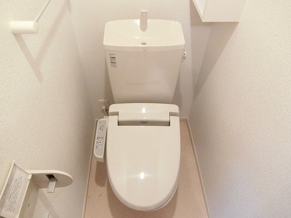 トイレ　ウォシュレット！