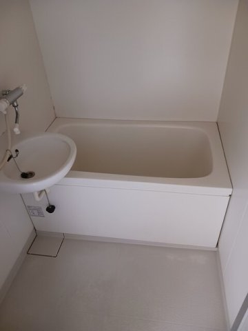 バス・シャワールーム　日々の疲れを癒すお風呂付です