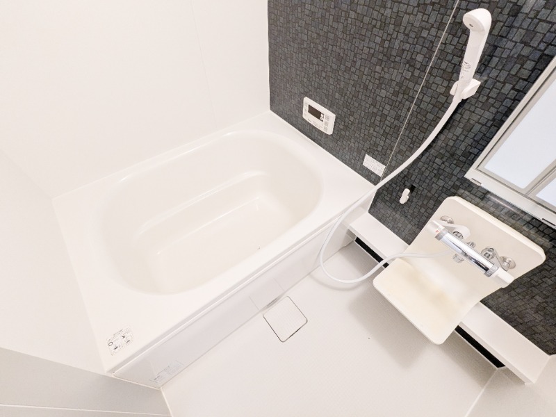 バス・シャワールーム　図面と現状に相違がある場合には現状を優先