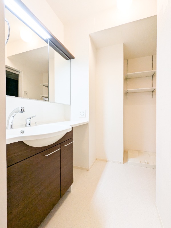 洗面設備　図面と現状に相違がある場合には現状を優先