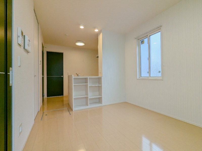 居室・リビング　図面と現状に相違がある場合には現状を優先