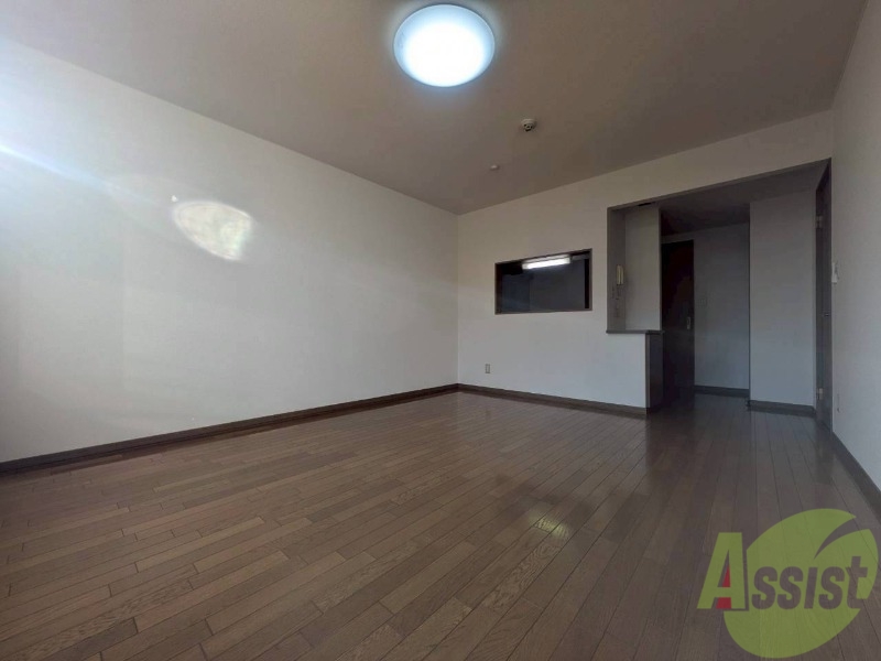 居室・リビング　広くてキレイなＬＤＫが広がっていて、充実した生活が送れそう。