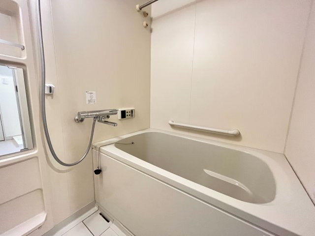 バス・シャワールーム　※別部屋参照写真