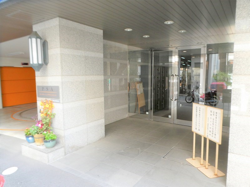 エントランス　エントランス