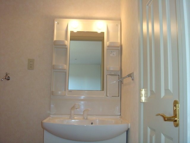 洗面設備　忙しい朝に便利なシャンプードレッサー♪