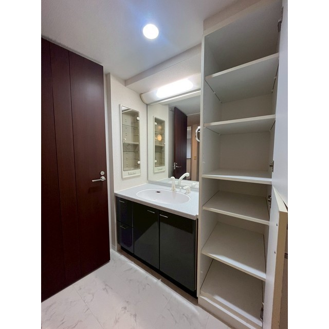 洗面設備　洗面所です