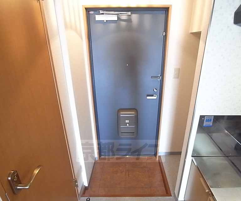 玄関　スッキリとした玄関です。