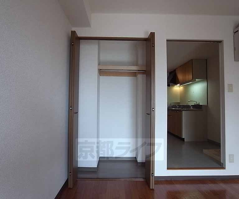 収納　洋服の収納もバッチリです。