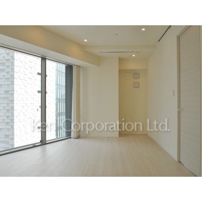 居室・リビング　同タイプ17階のお部屋を撮影。仕様が異なることがあります。