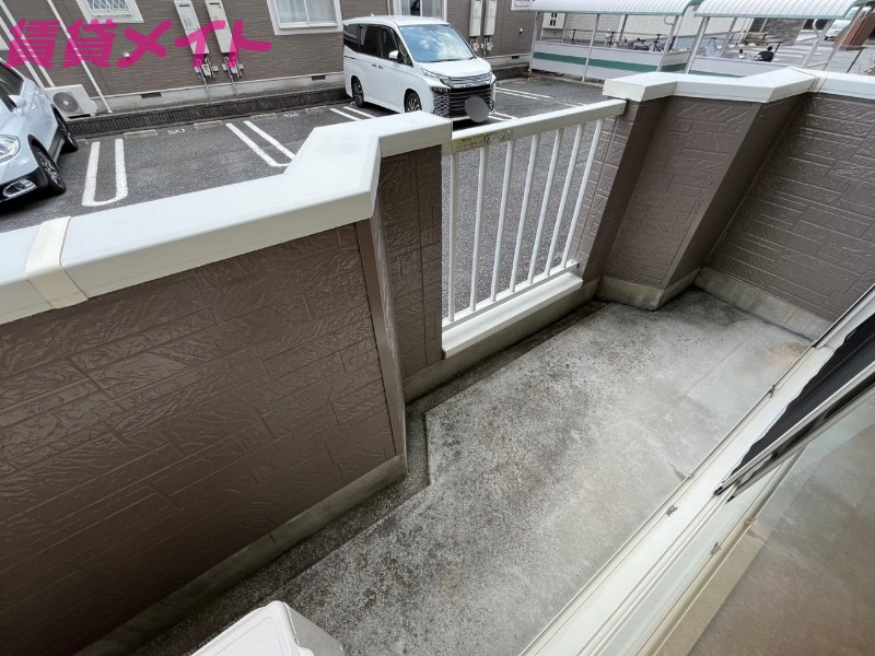 バルコニー　別部屋参考写真です。