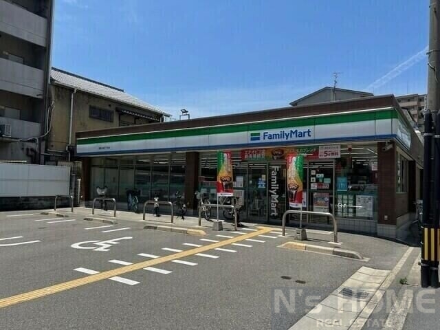 コンビニ　ファミリーマート都島中通二丁目店（コンビニ）まで106m