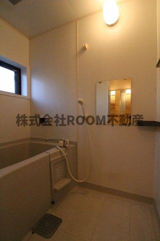 ロビー　お風呂で日々の疲れを落としましょう