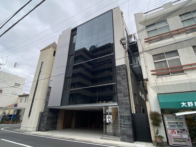 ONE LIGHT坂田町の外観写真