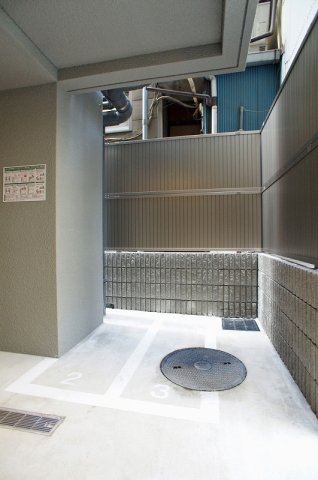 その他共有部分　バイク置場(サイズは小さいので契約希望される場合は、現地で事