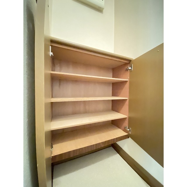 その他　下駄箱