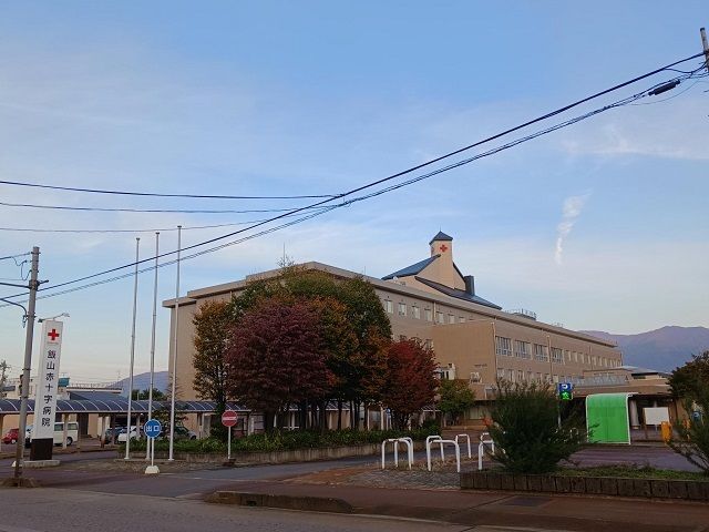 病院　飯山赤十字病院（病院）まで2000m