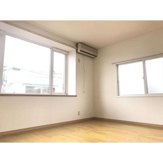 居室・リビング　洋室（9帖）の様子