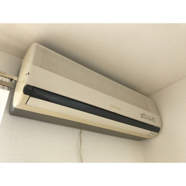 その他設備　エアコン＠洋室（9帖）