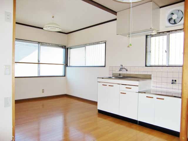 居室・リビング　１０帖のＬＤＫ！