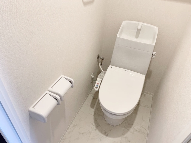 トイレ　イメージ