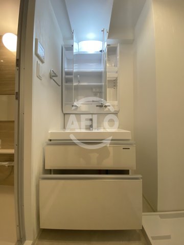 洗面設備　プレジオ難波ASIAN（プレジオ難波アジアン）　独立洗面台化