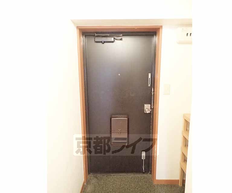 その他設備　しっかりとしたドアです。