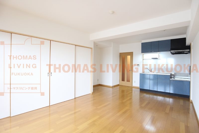 居室・リビング　・別号室参考写真