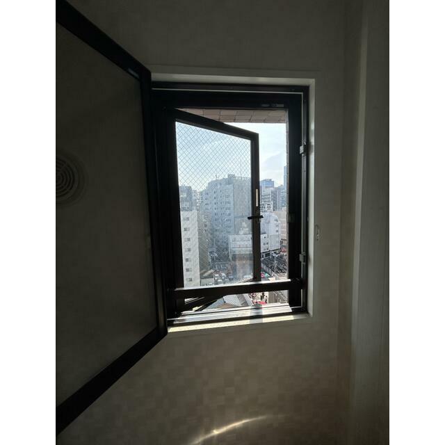 居室・リビング　使いやすい形の為、レイアウトを楽しめます♪