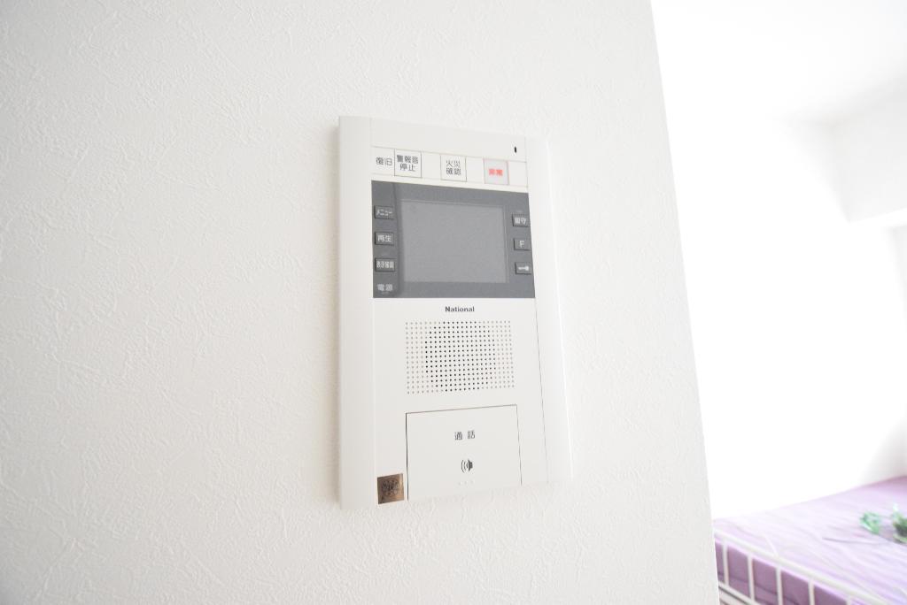 セキュリティ　カメラ付インターホン
