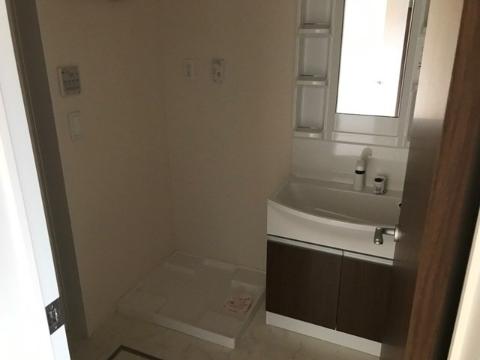 洗面設備　洗髪洗面化粧台