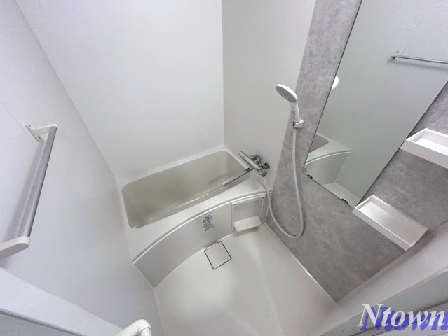 バス・シャワールーム　きれいなお風呂です