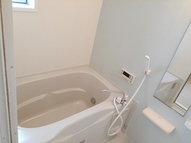 バス・シャワールーム　お風呂です