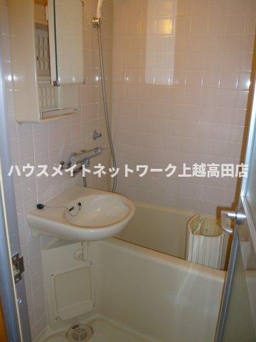 バス・シャワールーム　浴室