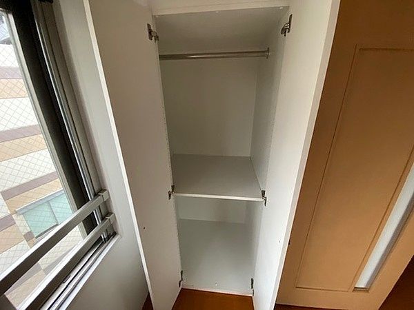 収納　たっぷりとした収納スペースです